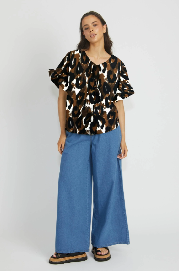 Ella Reversible Top | Animal