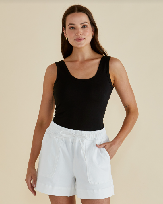 Emma Scoop Tank | Black