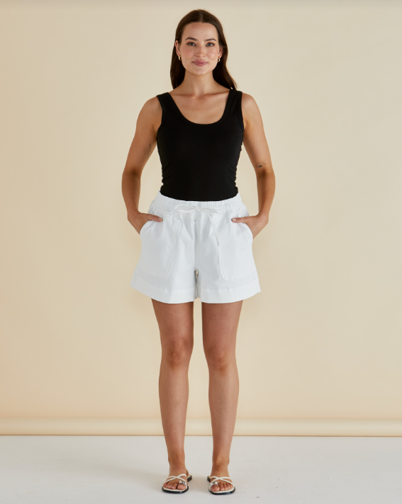 Emma Scoop Tank | Black