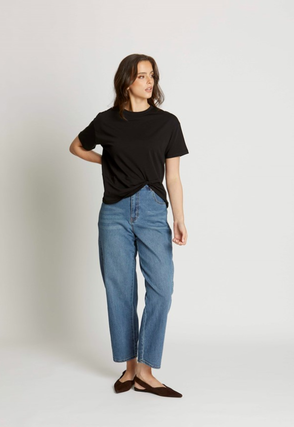 Jen Tee | Black