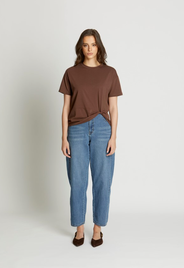 Jen Tee | Chocolate