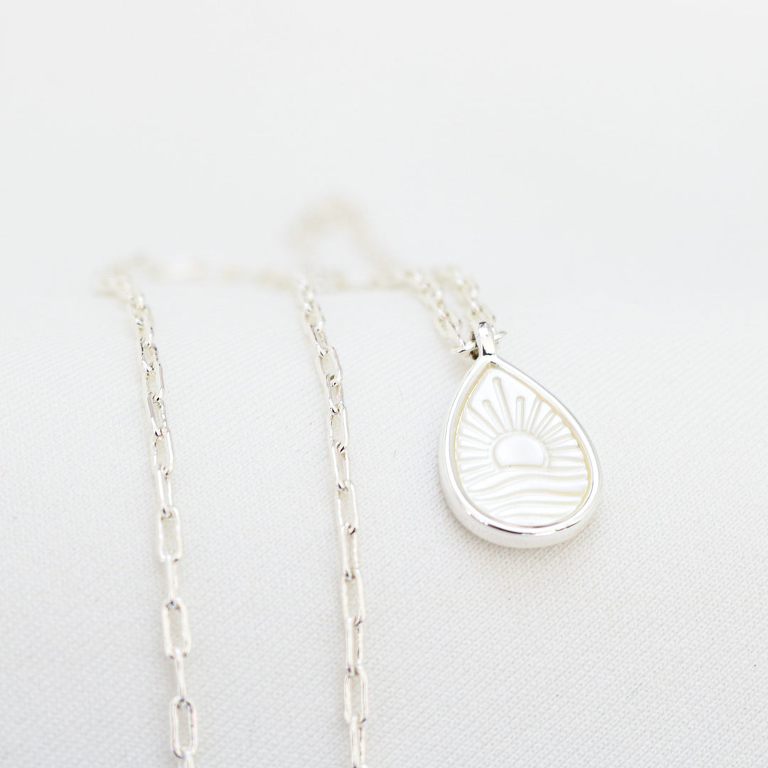 Kailani Necklace | Mother of Pearl