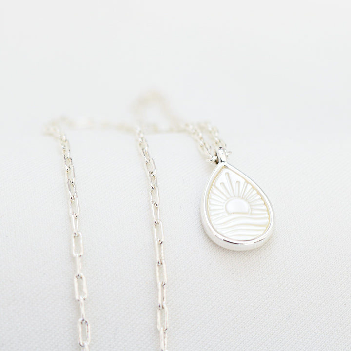 Kailani Necklace | Mother of Pearl