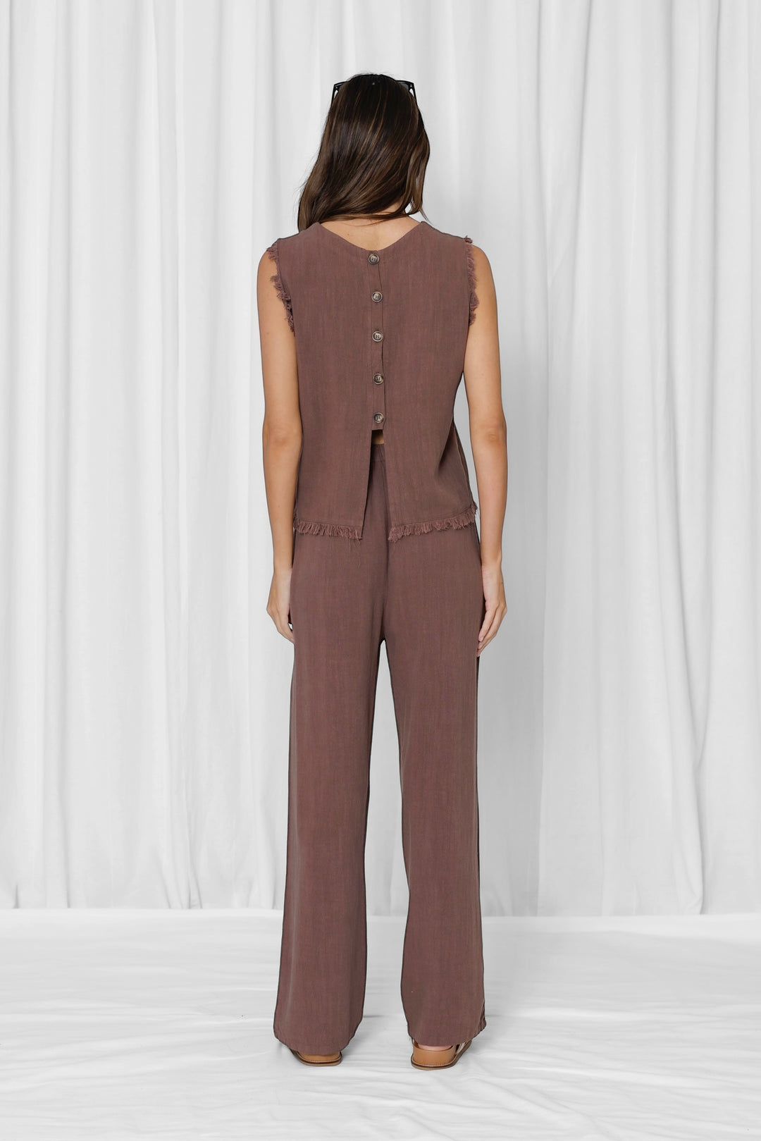 Rhodes Linen Frayed Pant in Mocha