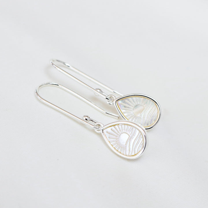 Mira Earrings | Mother of Peart