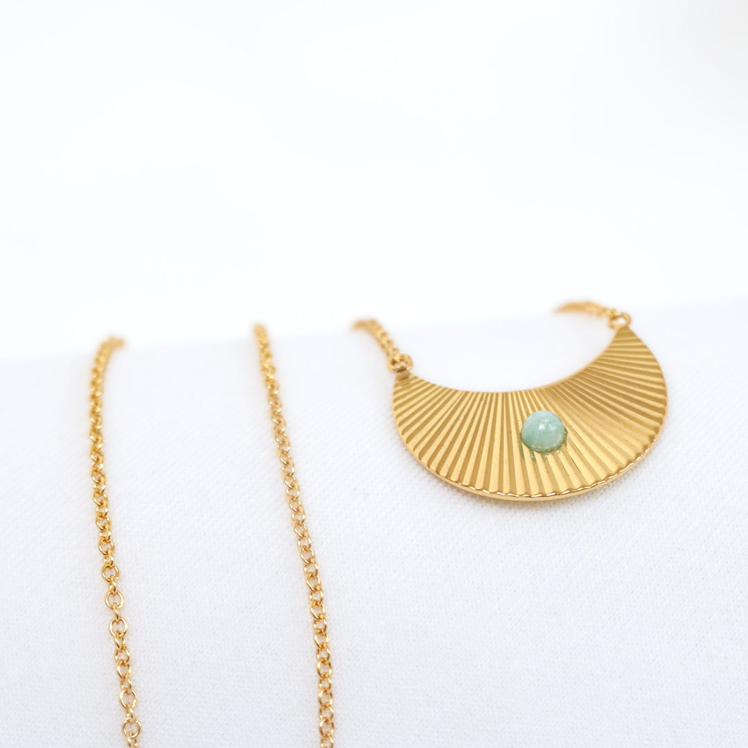 Moon Beam Necklace | Gold with Green Amazonite