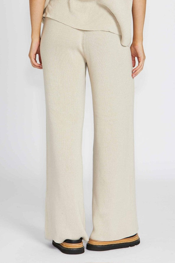Bonnie Pant | Biscuit