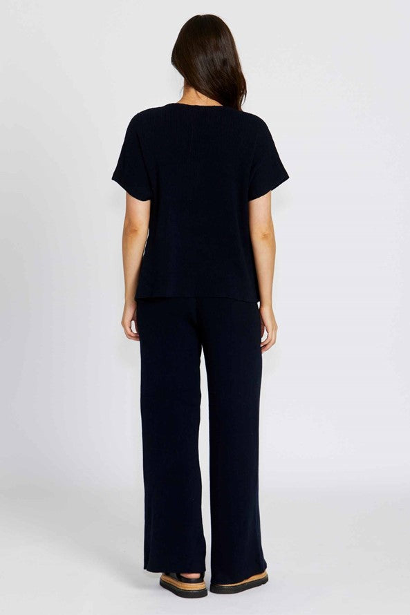 Bonnie Pant | Navy