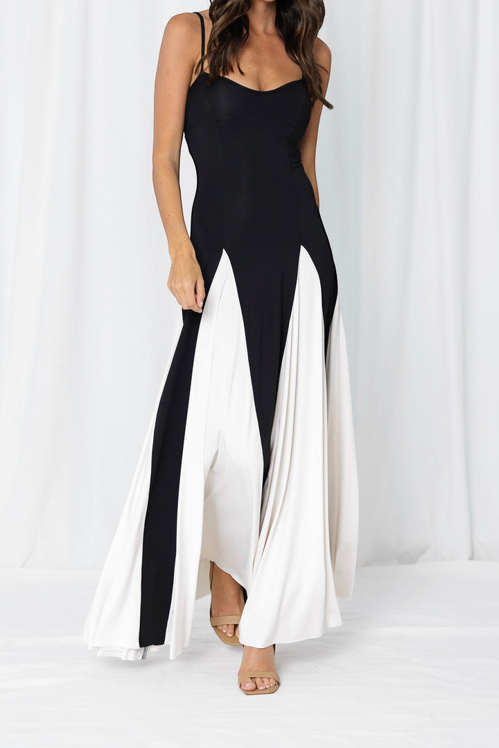 Gia Dress |Black & White